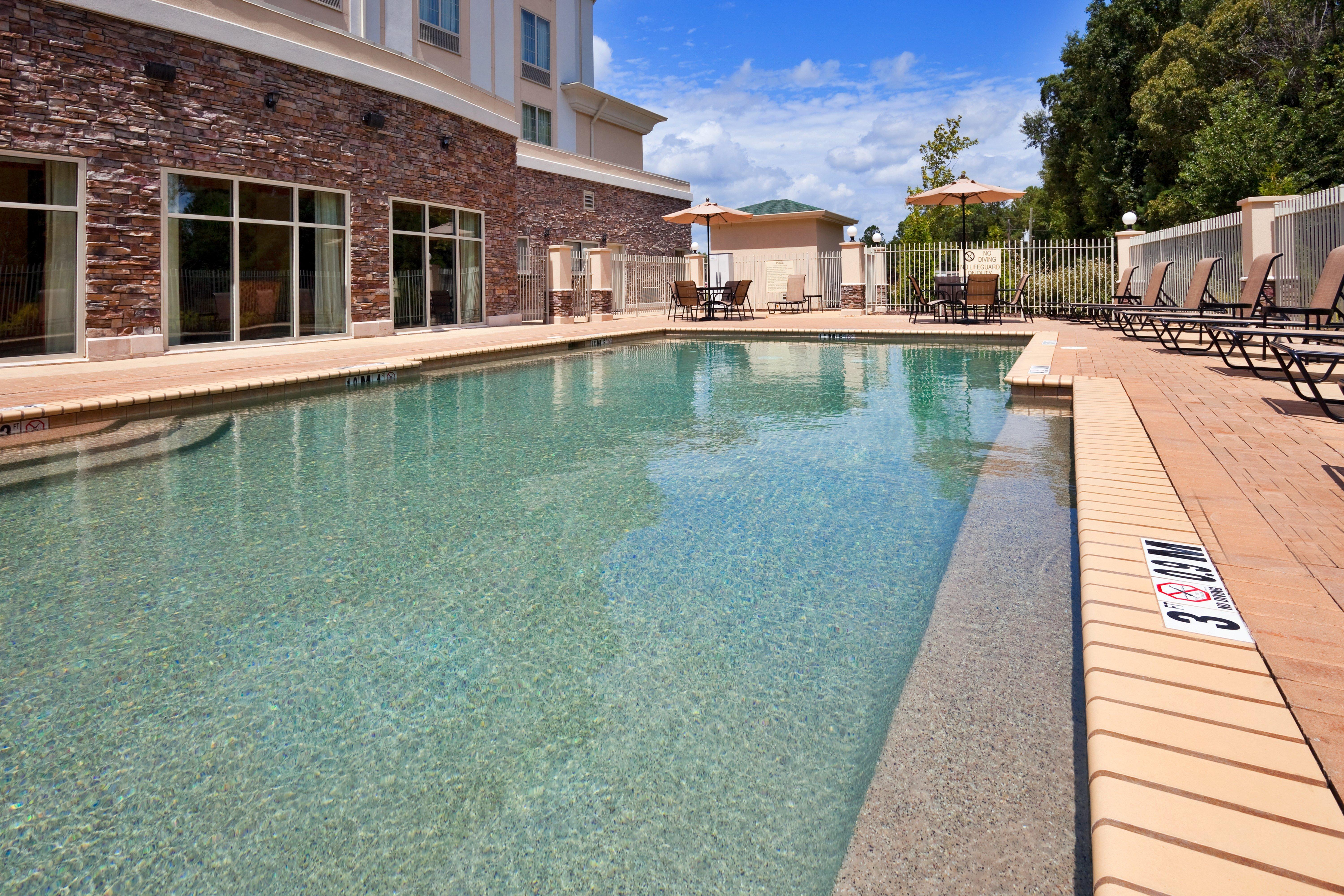 Holiday Inn Express Phenix City-Fort Benning By Ihg Exterior photo